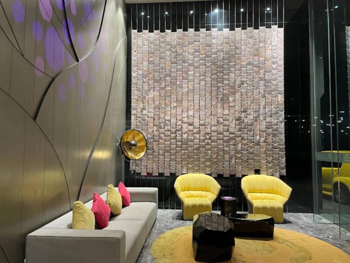 Tropicana The Residence Klcc Serviced Suites Kuala Lumpur Exterior photo